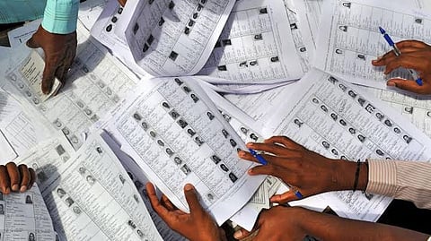 SC seeks Election Commission’s clarification on 'deleted voters' on final lists in Bihar
