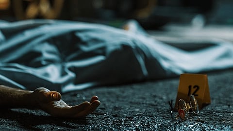 Decomposed body found in Kolkata hotel room, murder suspected
