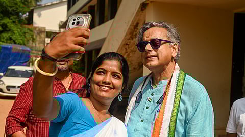 Will not accept 'Veer Savarkar Award' nor attend the ceremony: Shashi Tharoor