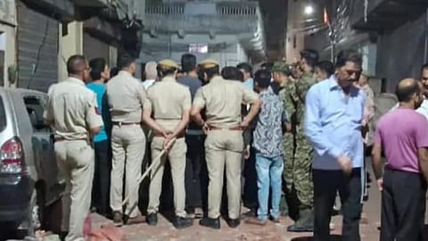 Stone-pelting incident in Jaipur's Chomu prompts heavy security, internet suspension