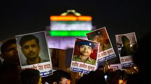 Modi, Radhakrishnan pay homage to Pulwama terror attack martyrs