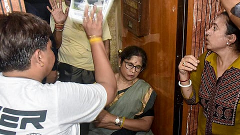 TMC, BJP workers clash in Kolkata ahead of PM rally; stones thrown at minister Shashi Panja's house
