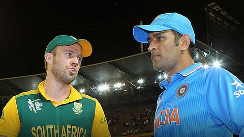'Dhoni must bat no lower than number six, or step aside', says AB de Villiers
