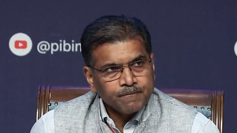 "All Indian ships and sailors in Gulf region are safe": Shipping Ministry