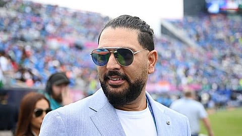 I sincerely apologise to MS and Kapil: Yuvraj says told dad Yograj that outbursts not okay