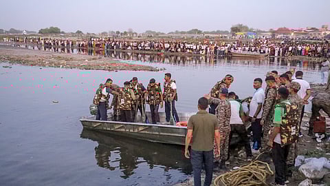 Mathura boat tragedy: Capsized vessel retrieved; 5 tourists still missing