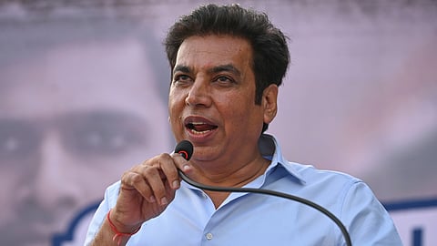 Delhi Congress writes to LG, EC seeking relief for poll workers deployed for SIR