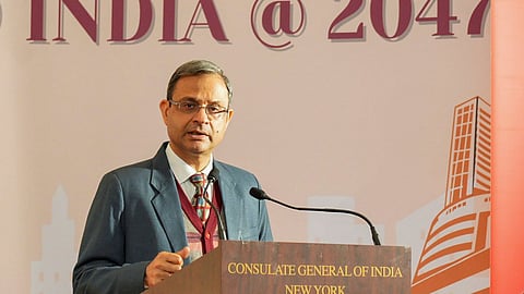 Short-term fluctuations, including FDI outflows closely monitored: RBI Guv