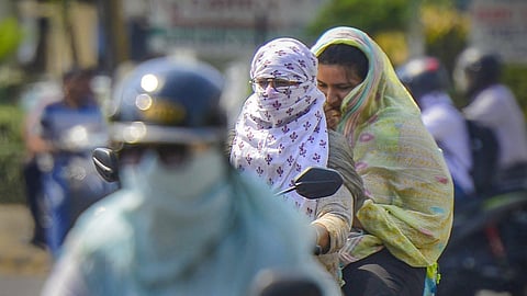 Delhi records first ‘warm night’ of season amid yellow alert for rain, storms