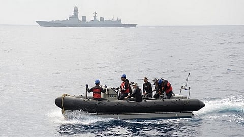 Pakistan Navy aids Indian vessel crew stranded in Arabian Sea