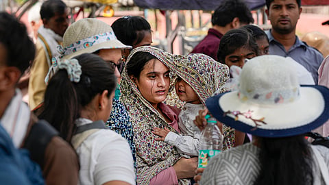 Delhi sizzles at 46°C as IMD warns of heat wave, AQI in moderate range