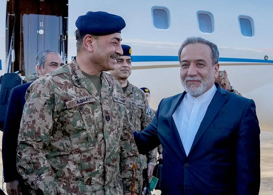 Pakistan Army chief Munir and Iran FM Araghchi hold talks in Tehran to end West Asia conflict