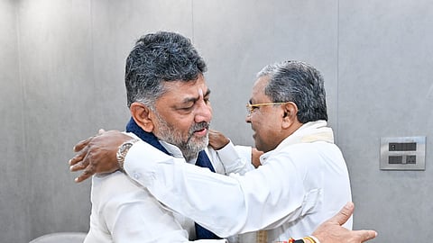 Siddaramaiah quits at breakfast meet | DK Shivakumar's time has come