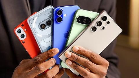 Delhi Police returns 532 recovered mobile phones to owners under 'Operation Vishwas'