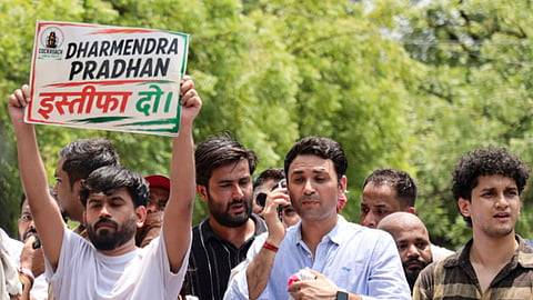 Our agitation will continue until Union minister Pradhan resigns: CJP founder Dipke
