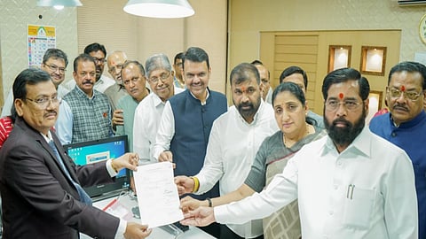 Blow to Uddhav Sena | Aaditya Thackeray aide Sachin Ahir joins Eknath Shinde