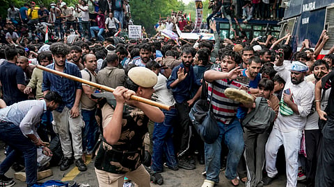 CJP Parliament March | Protesters defy baton-charge, tear gas; say won't back off until demands met