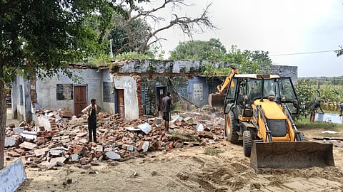 Authorities have razed the old building of Government Primary School, Rampura, which was declared unsafe | X/@AshutoshRanka