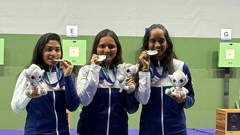 India’s shooters open their Aichi-Nagoya campaign with two medals as China sets a world record in the women’s 10m air rifle team competition


