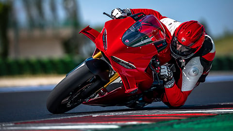 Panigale V4 S gets factory customisation with 11 colour options, including Lamborghini-inspired finishes; India arrival expected in 2027