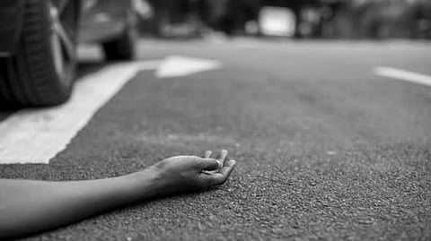 Elderly couple killed in Giridih after car hits their motorcycle; police launch search for absconding driver