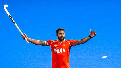 Indian captain says every participating team is capable of winning as defending champions prepare to begin their campaign against Bangladesh
