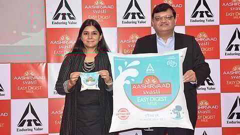 Sanjay Singal, Chief Operating Officer - Dairy and Beverages, ITC with Dr Bhavna Sharma, India Head - Nutrition Science Division, ITC  