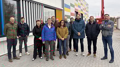 The ALPLA and NTCP project team is implementing a pilot plant for solvent-based HDPE recycling in Heerenveen.