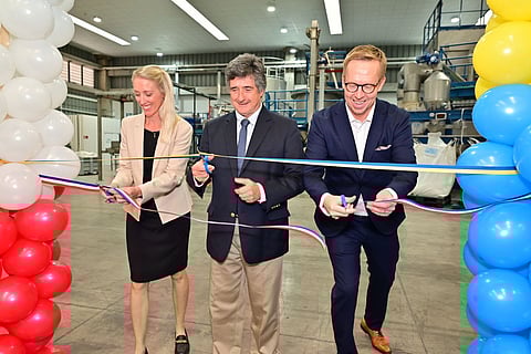 Official opening of the new SALTWELL facility in Chile. From left to right: Ann Winzell, Site Project Director; Jamie Lagos, Senior Member of Board, Saltwell SpA; Anders Hansson, CEO Saltwell Group