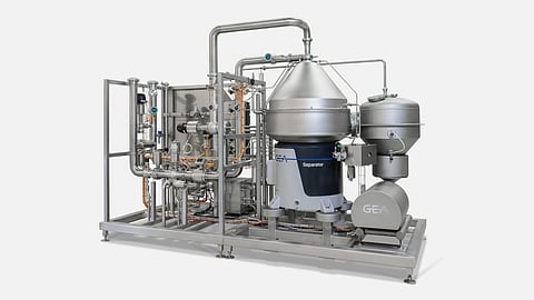 Beverage processing separator GEA GSX 260 with integrated Water Saving Unit: This skid is a compact, plug-and-play solution that saves almost all fresh water and can be quickly put into operation. 