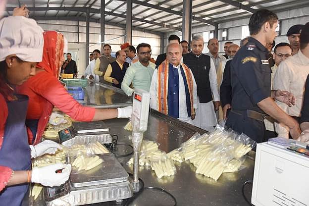 Setting up of Pack House will change the picture of Haryana - Narendra ...