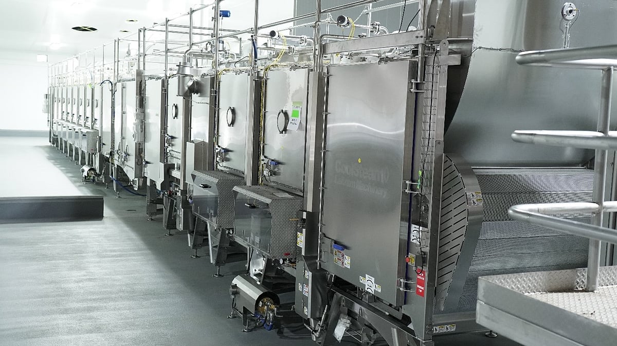 Infraflow Drop Laitram Machinery's latest development CoolSteam® Black with Precision ...