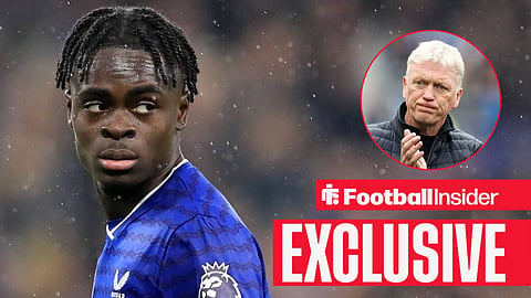 Everton's Tyrique George in action looking behind him at manager David Moyes who is clapping looking annoyed right inset