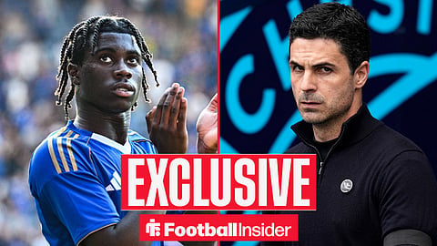 Jeremy Monga clapping after game looking upwards and Mikel Arteta facing him walking out of tunnel looking upwards