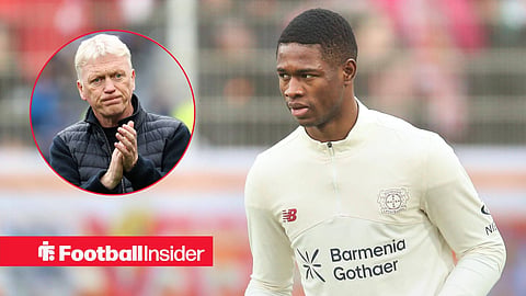 Christian Kofane, 35, Bayer Leverkusen on 21/02/2026 / David Moyes, manager of Everton, applauds the fans following the Everton vs Sunderland Premier League match at Hill Dickinson Stadium, Liverpool