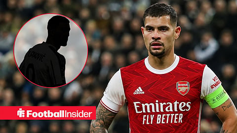 Bruno Guimaraes Of Newcastle United, in an Arsenal kit, during the Newcastle United v S.L Benfica UEFA Champions League Round 1 League stage match at St. James Park, Newcastle Upon Tyne, England on 21 October 2025 / Silhouette of Juventus' Dusan Vlahovic in a circular inset