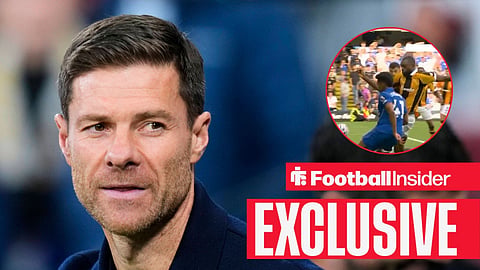 Chelsea manager Xabi Alonso with Saturday's penalty incident with Hull City inset
