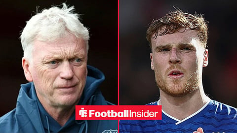 David Moyes on the sidelines with Jake O'Brien in action for Everton