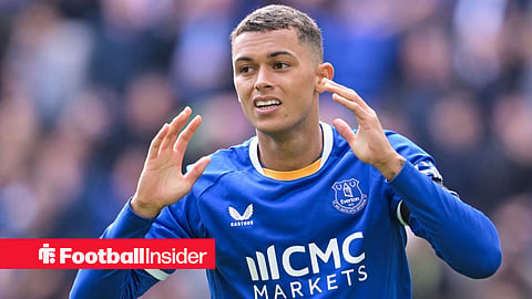 Brennan Johnson in action for Everton