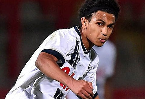 Midfielder signs Tottenham deal after being given first-team guarantee - report
