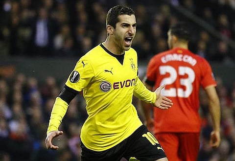 23 goals and 32 assists: Tottenham attempt to beat Arsenal to signing of award-winning sensation - sources