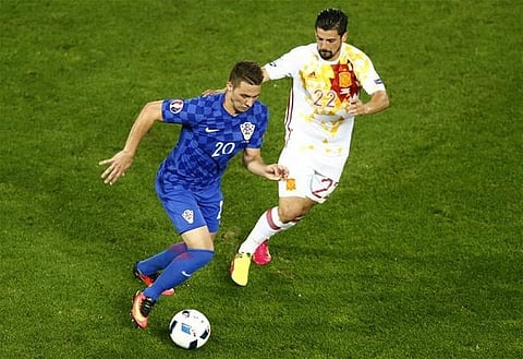Euro 2016 midfielder snubs Liverpool in favour move to Italian giants - report