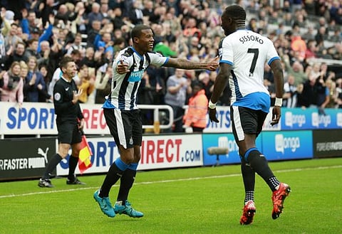 Attacking midfielder reveals he is in talks with Newcastle about transfer