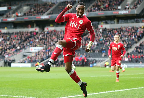 Villa set to lose striker target to record-breaking Premier League bid – report