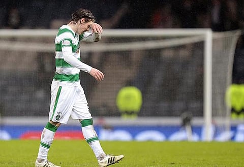 Celtic to open midfielder talks - report