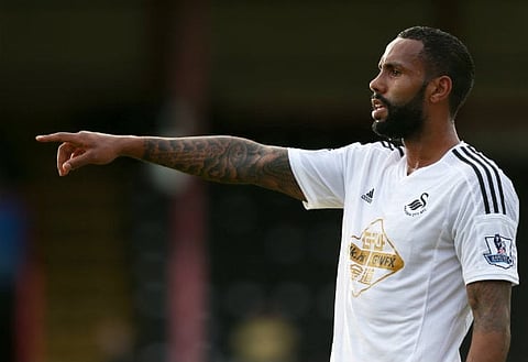 'Waving money around' – Journo makes big Rangers claim as they battle Leeds for 6ft 4 colossus