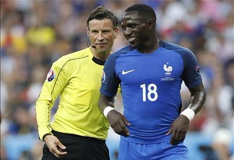 Report: Football giants set to lodge bid for Newcastle midfielder