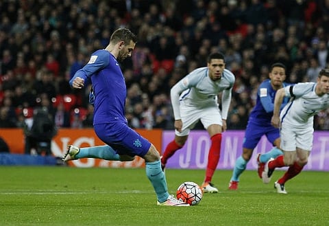 Report: Tottenham clinch club-record transfer, player to be unveiled on Monday