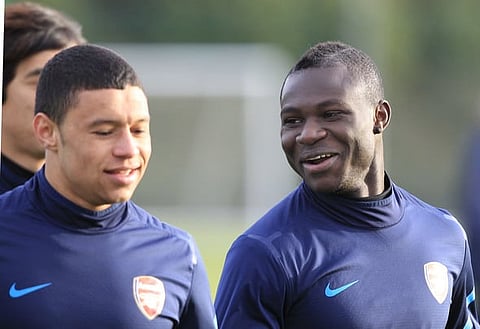 Football - Arsenal Training  - Arsenal Training Ground - 5/12/11
Arsenal's Alex Oxlade Chamberlain (L) and Emmanuel Frimpong during training
Mandatory Credit: Action Images / Andrew Boyers
Livepic