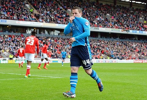 Leeds to miss out on windfall after £12m bid for ex-striker accepted - reliable journalist